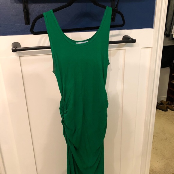 Green body con maternity maxi dress - Picture 2 of 4